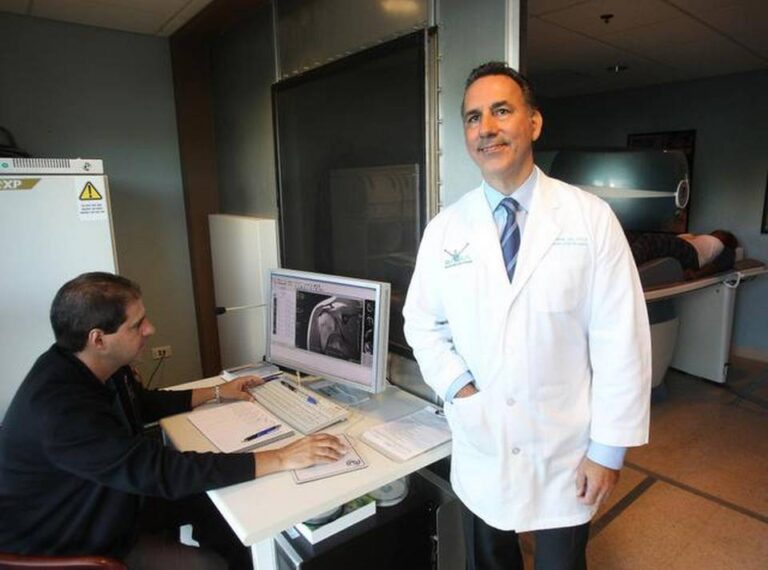 cirujano de mano dr badia