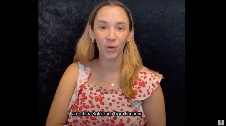 testimonio de muñeca