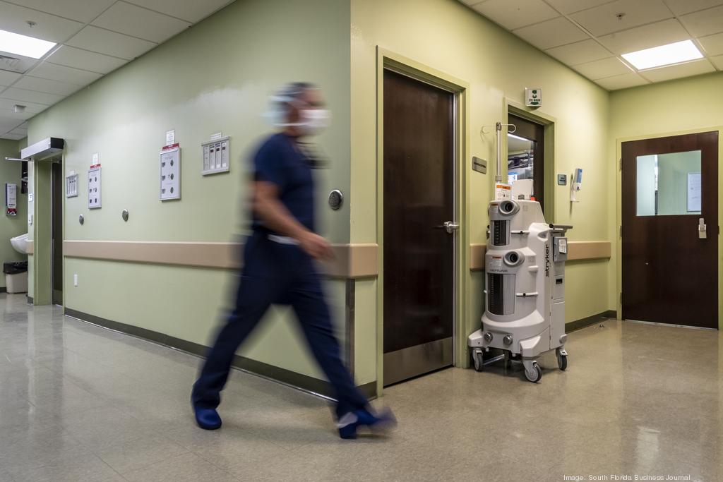 Dr. Badia at Doral surgery center