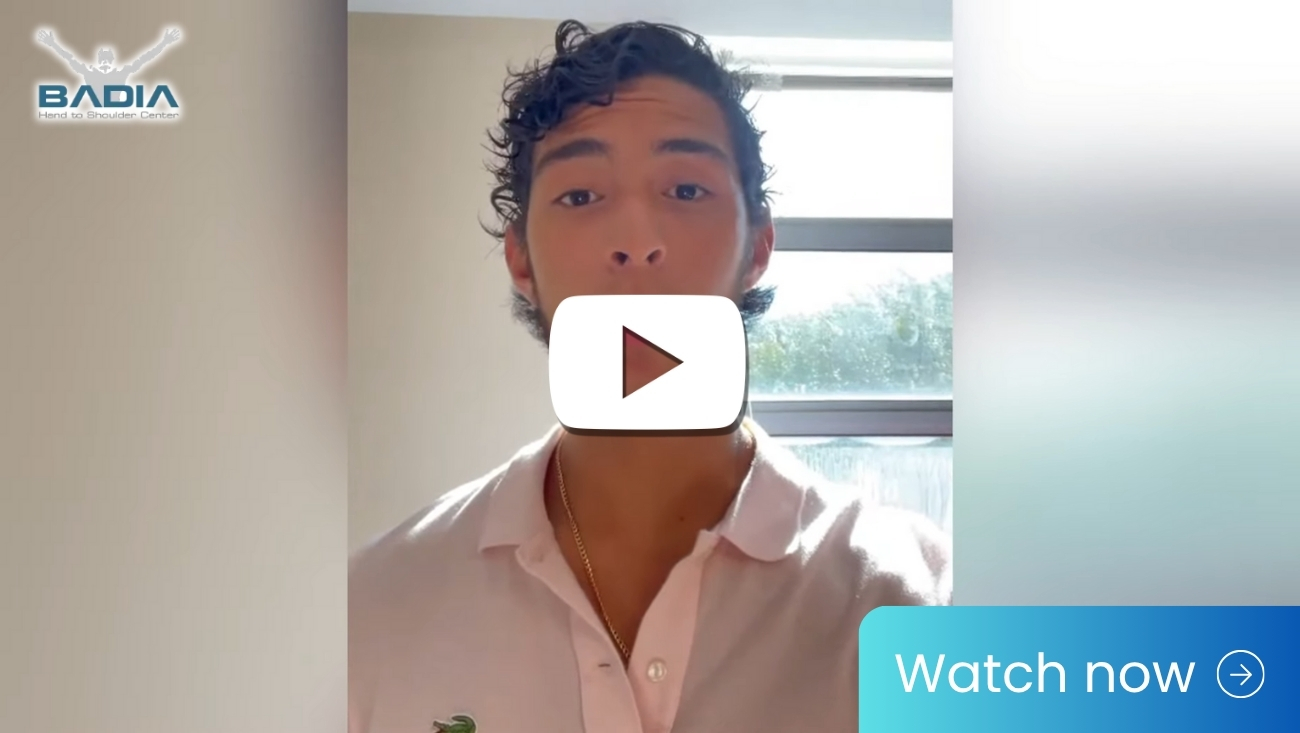 Jugador De Tennis Se Recupera Después De Lesion De Ligamentos En La Muñeca