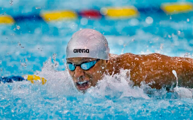 slider-drbadia-cayman-island-02