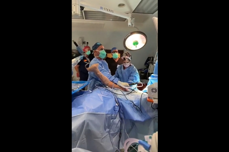 #LivesurgeryTuesday Recap: Arthroscopic Calcium Removal & PRP Shoulder Injection